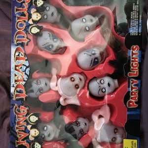 Living Dead Dolls lights